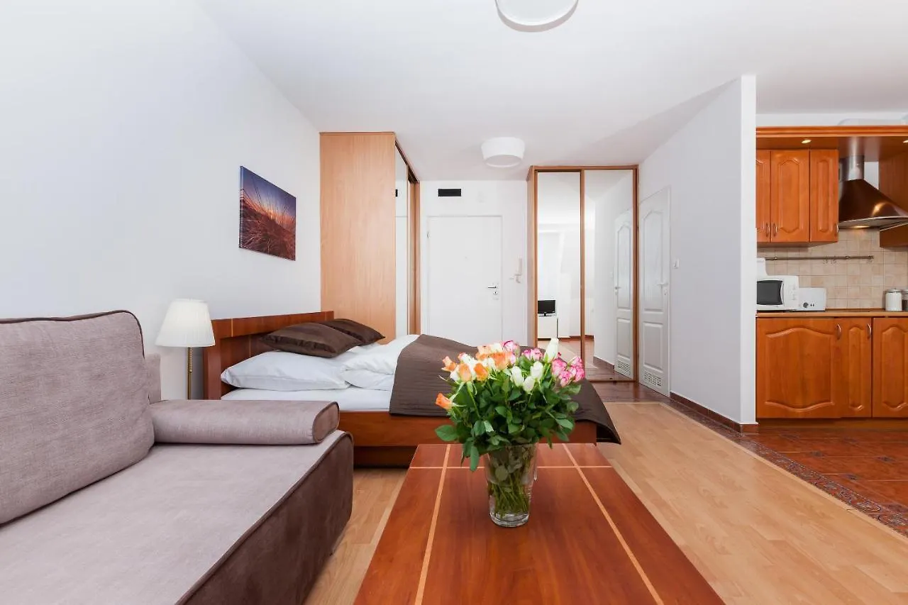 Port Kolobrzeg Cicha Street By Jantar Apartamenty Kolberg